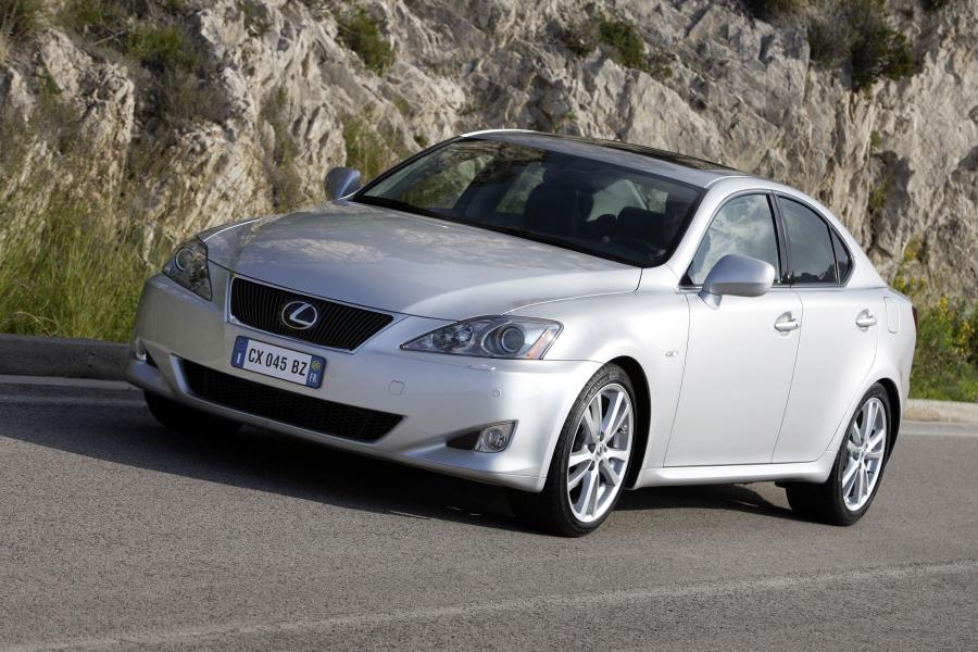  Lexus IS250 2005 года  (фото 20 из 141)